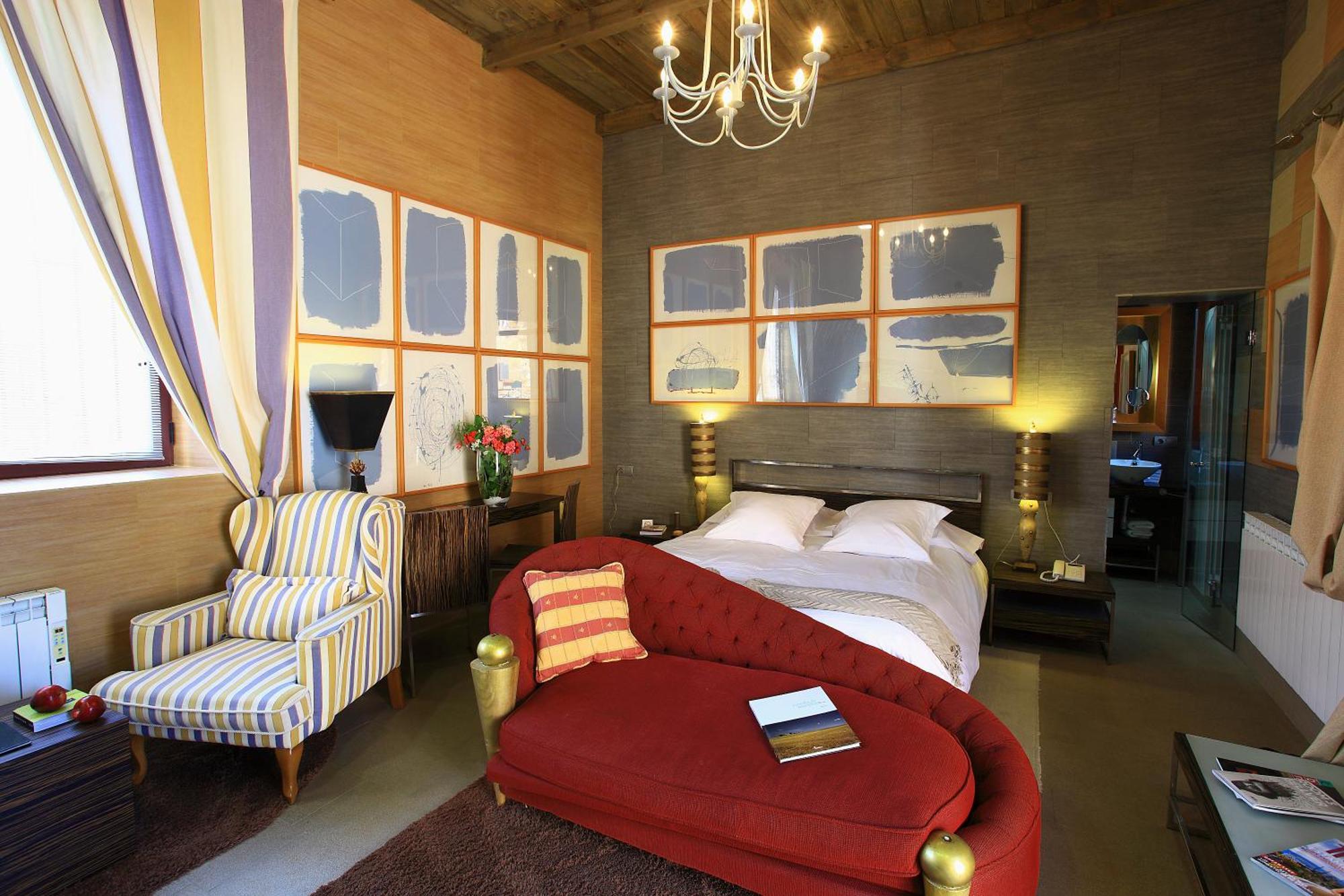 Hotel Boutique Palacio De La Serna Ballesteros De Calatrava Pokoj fotografie